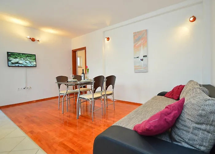 Apartment Ante-2 By Interhome